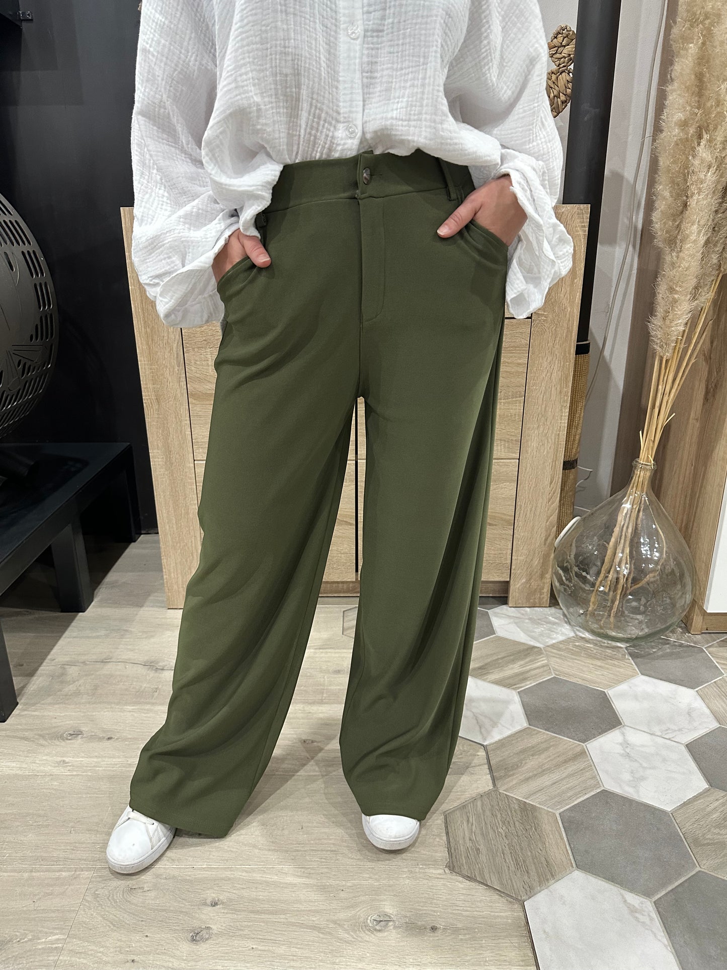 Pantalon droit vert kaki