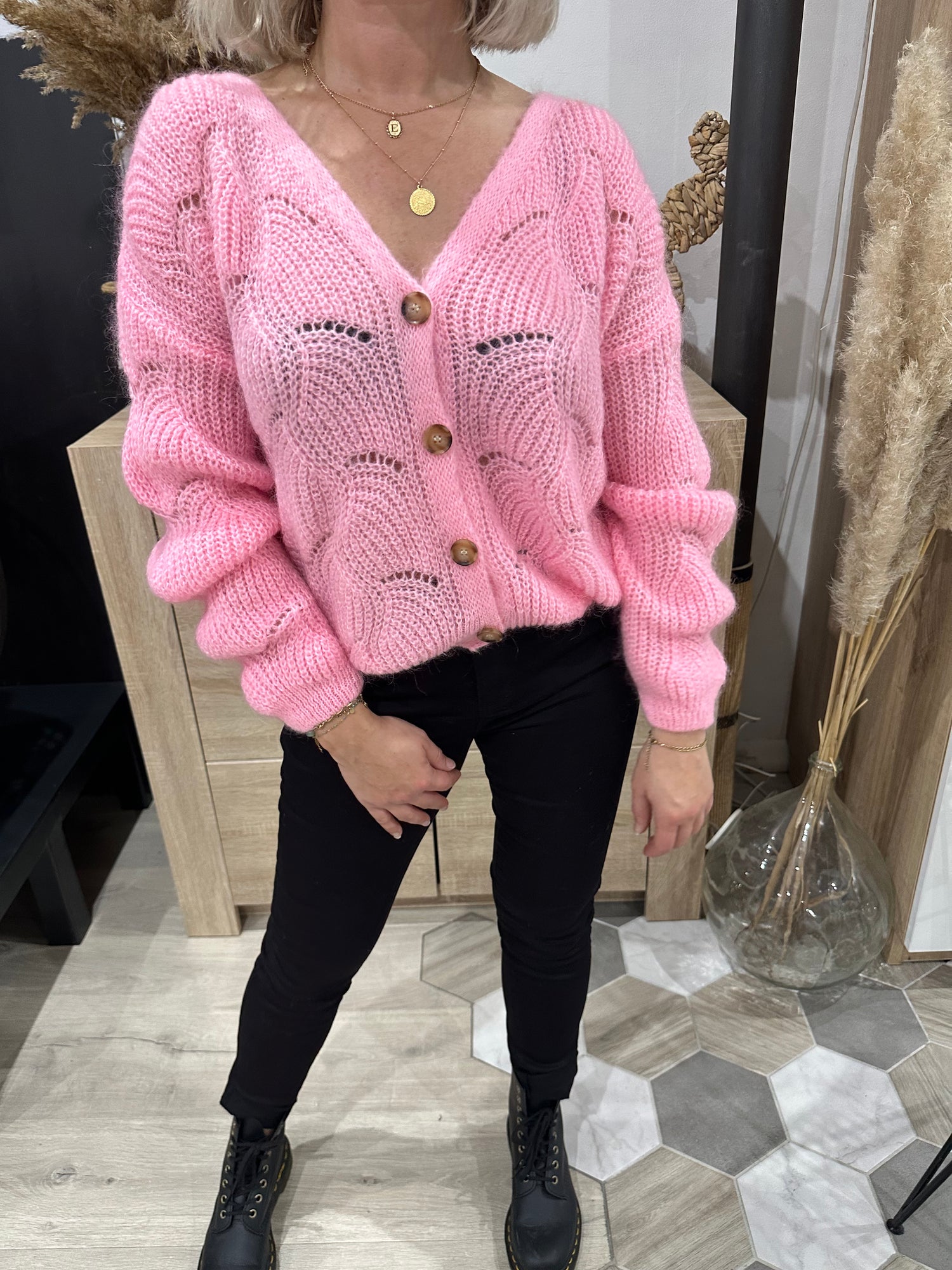 Gilet ajouré rose