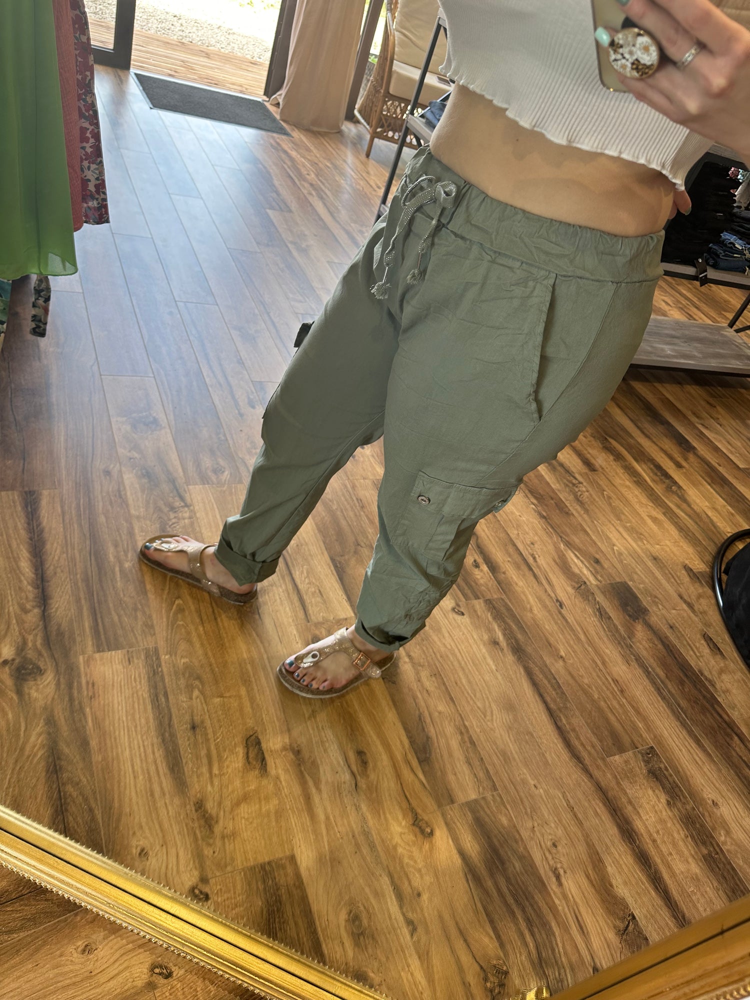 Pantalon style cargo (plusieurs coloris)