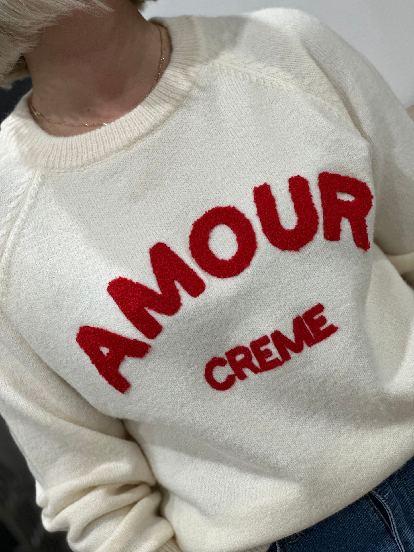 Pull amour crème rouge