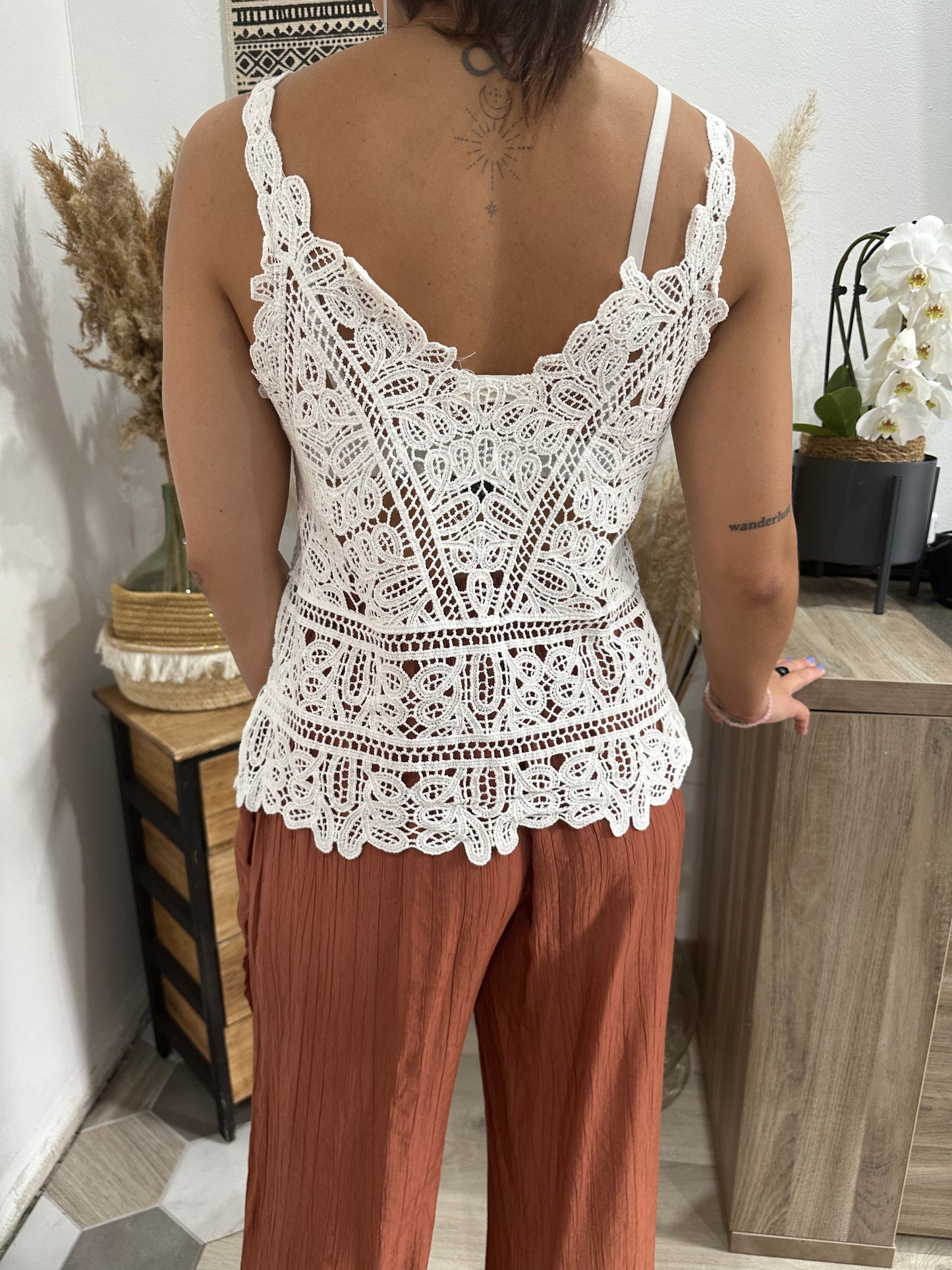 Top crochet blanc